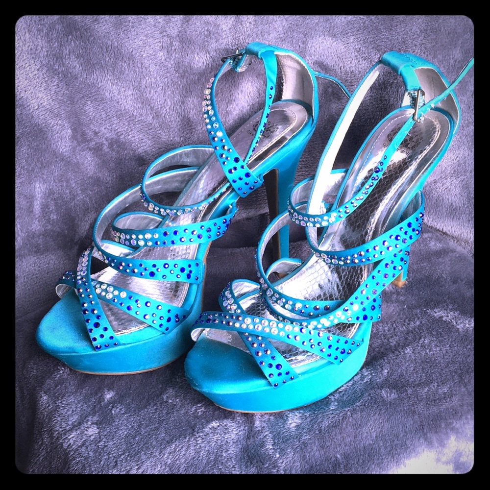 GIANNI BINI Turquoise/Rhinestone Platform Heels
